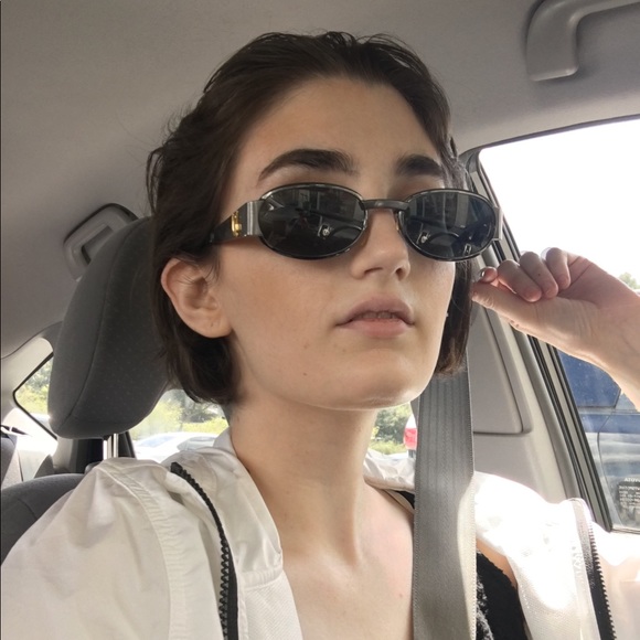 VINTAGE Gianni Versace s 78 sunglasses - Picture 2 of 8